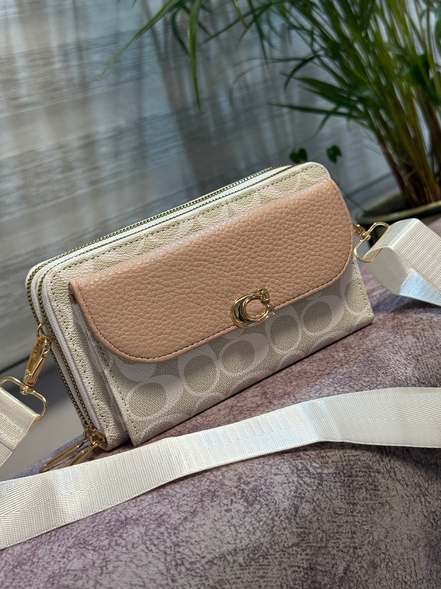Cartera y Portacelualar Coch
