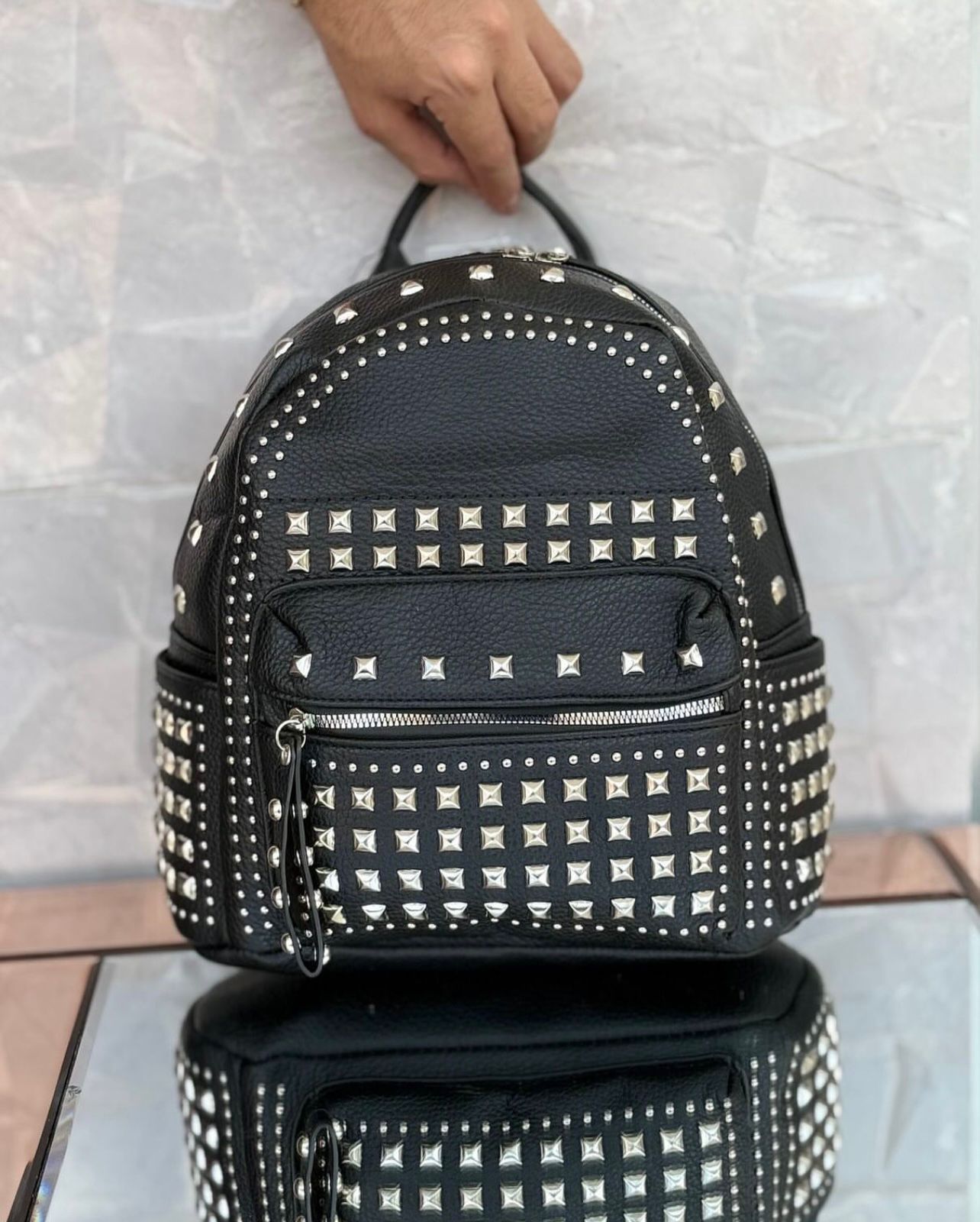 Morral Taches