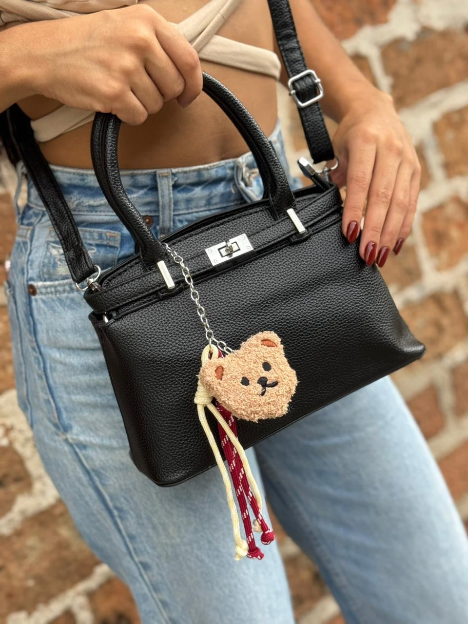 Cartera Brookyn