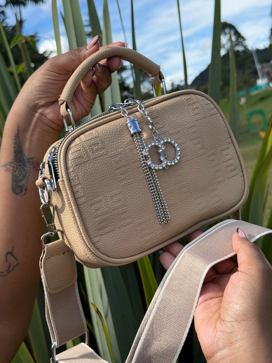 Cartera Encanto