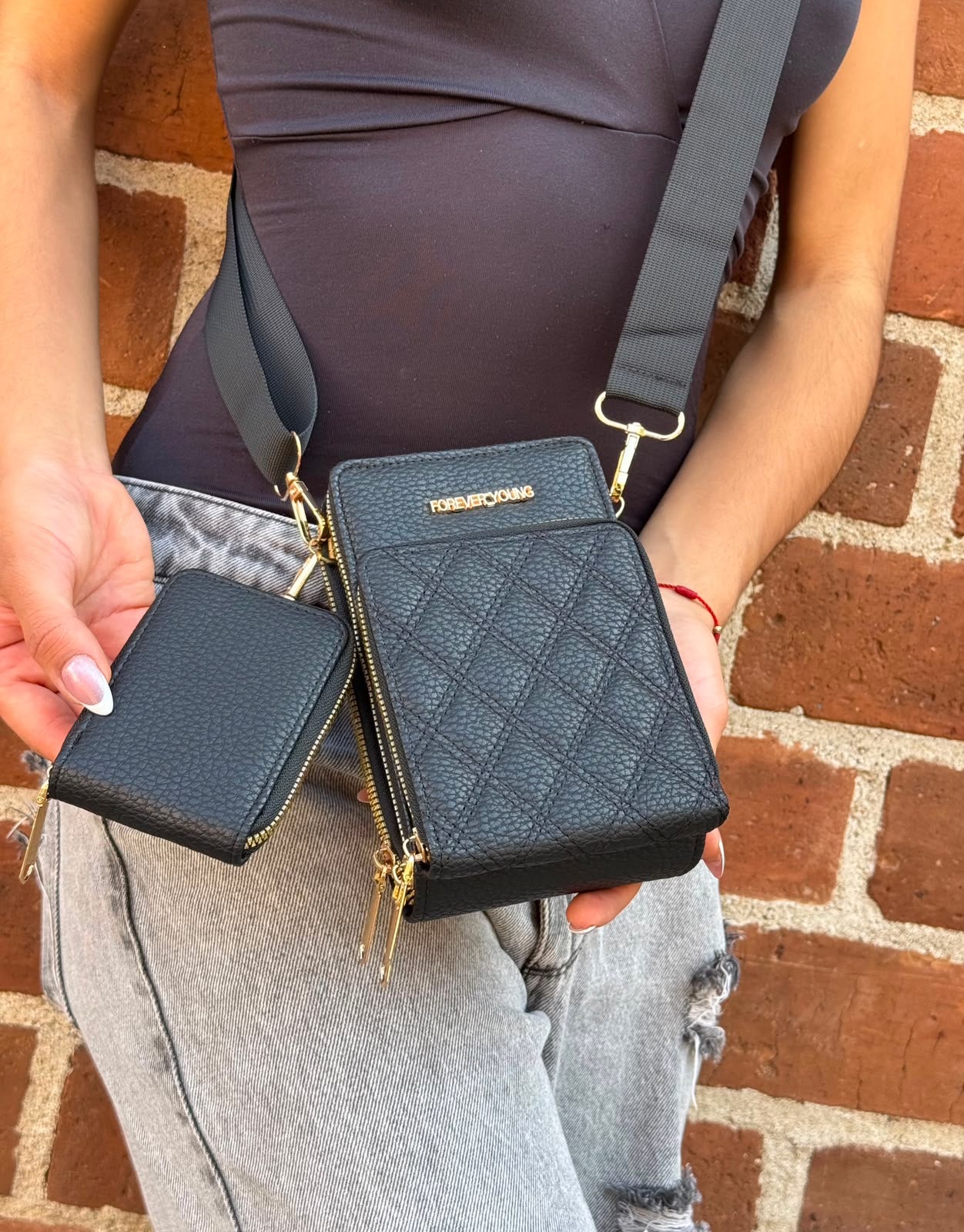 Bolso y Portacelular Milano
