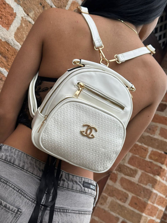 Morral y Manos Libres Nebula