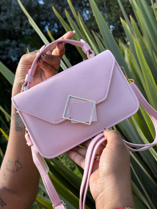 Cartera Label