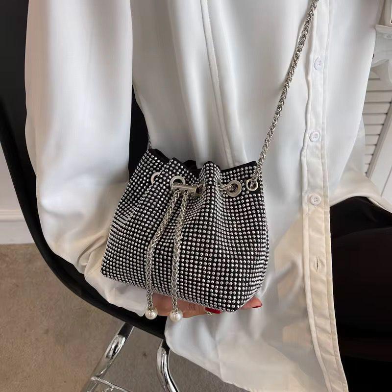 Cartera Piedras