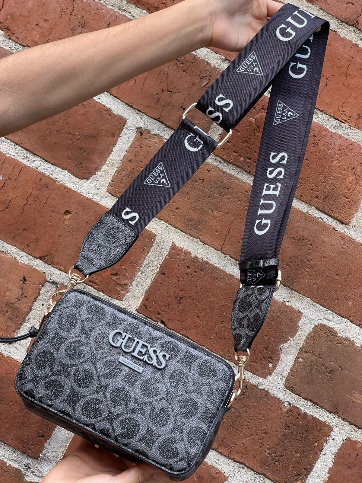 Cartera Guess 1.1