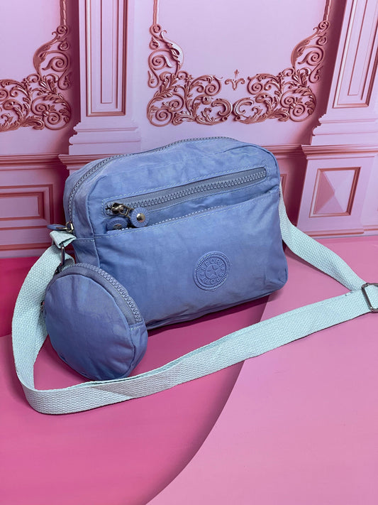 Bolso Celeste con Monedero