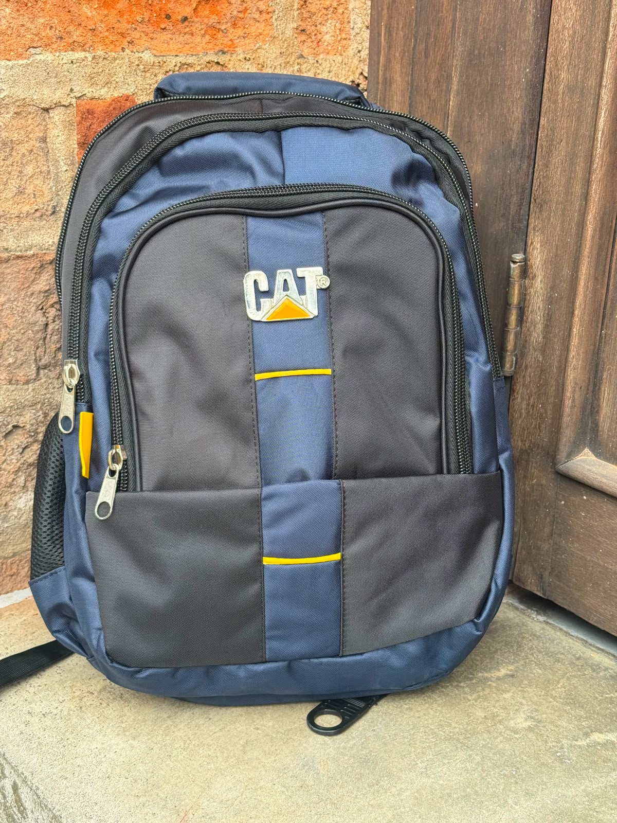 Morral Placa CAT