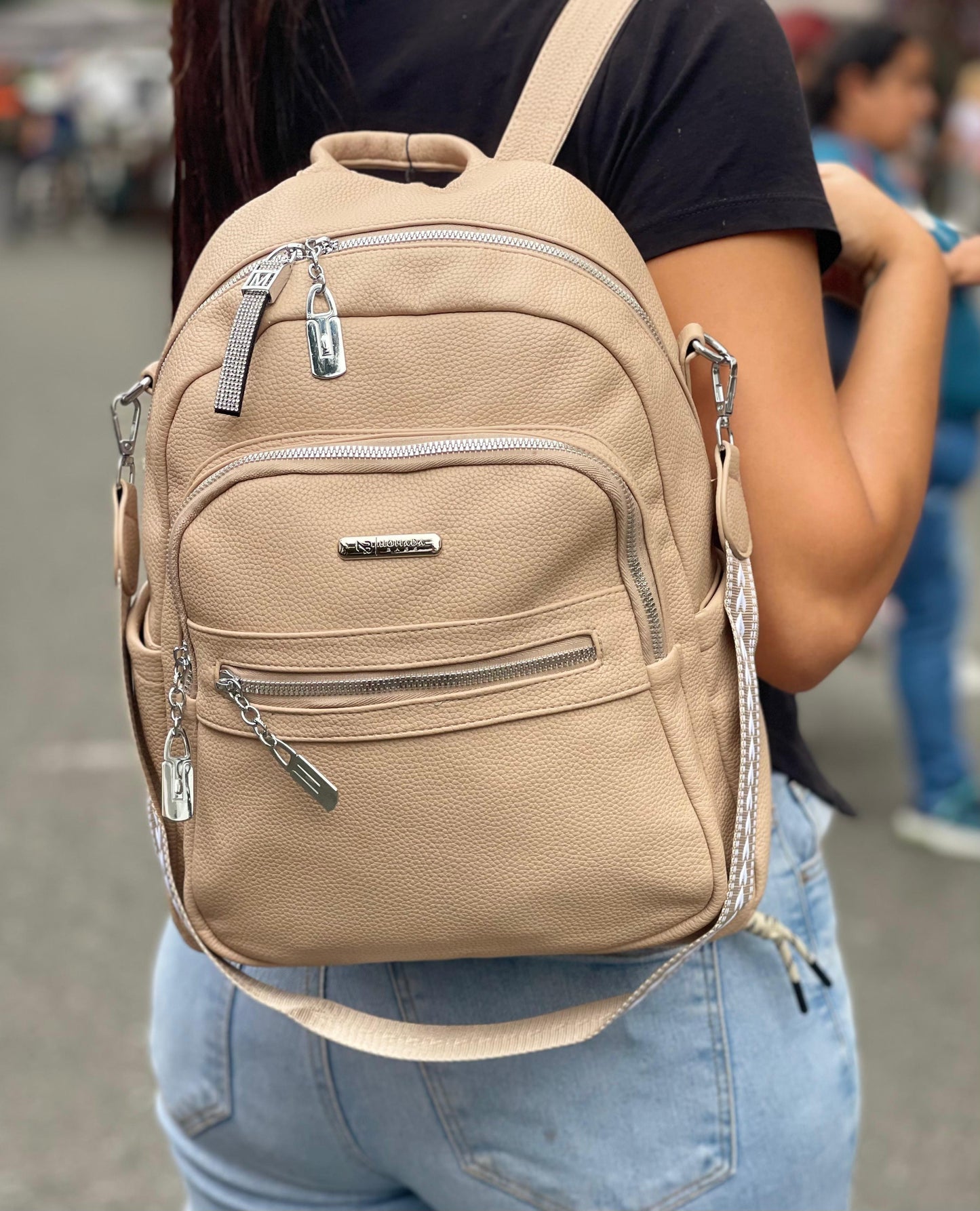 Morral Nómada con Manos Libre