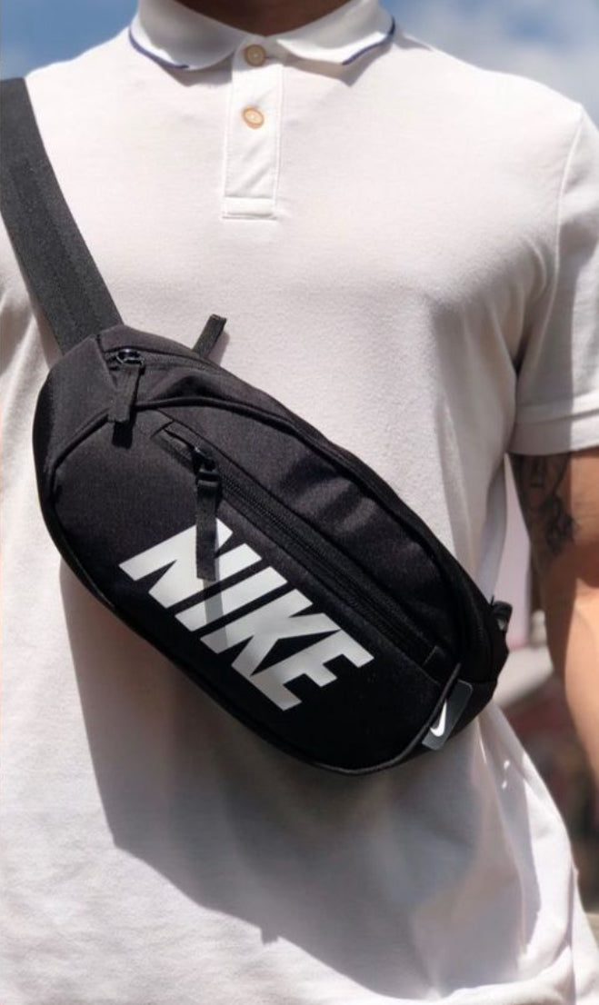 Riñonera Nike