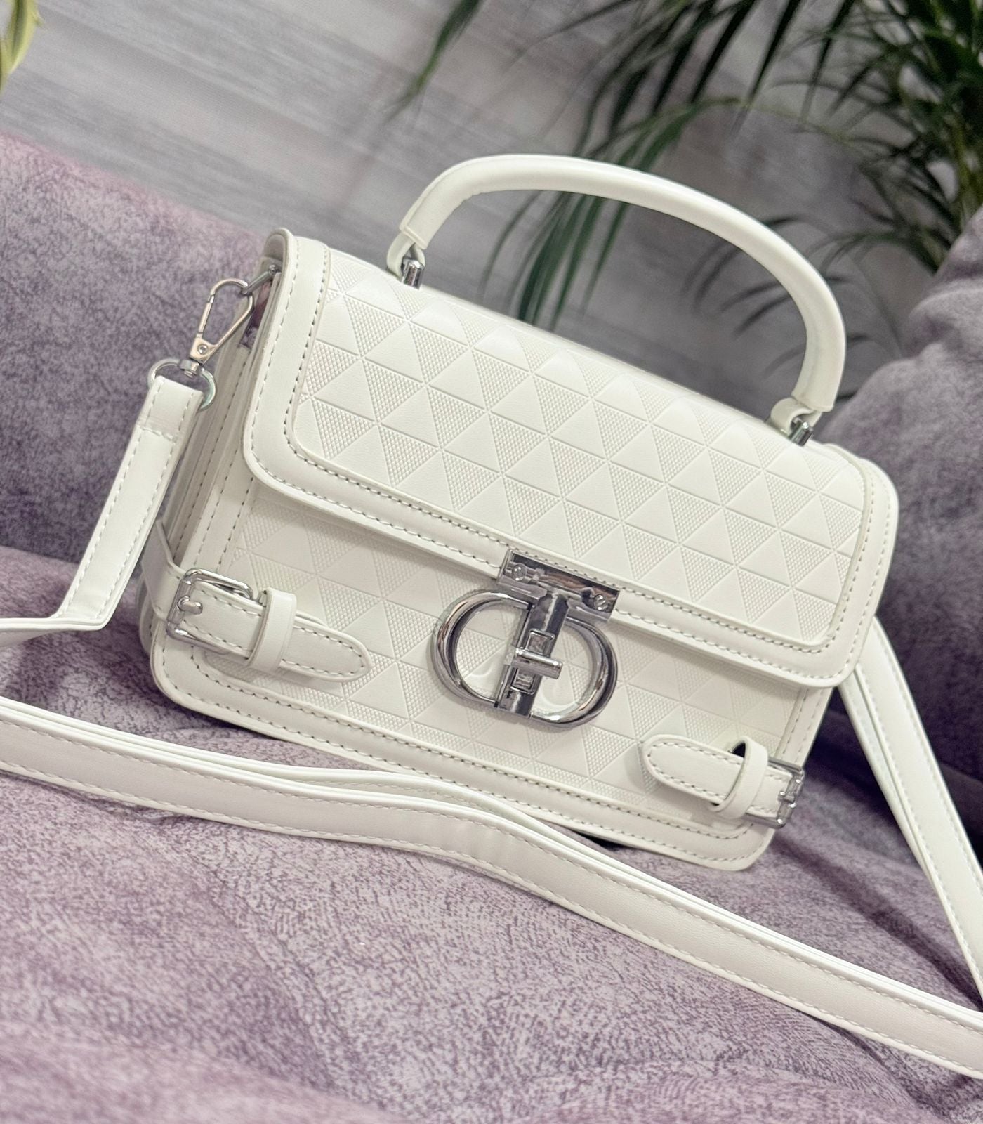 Cartera Iconica