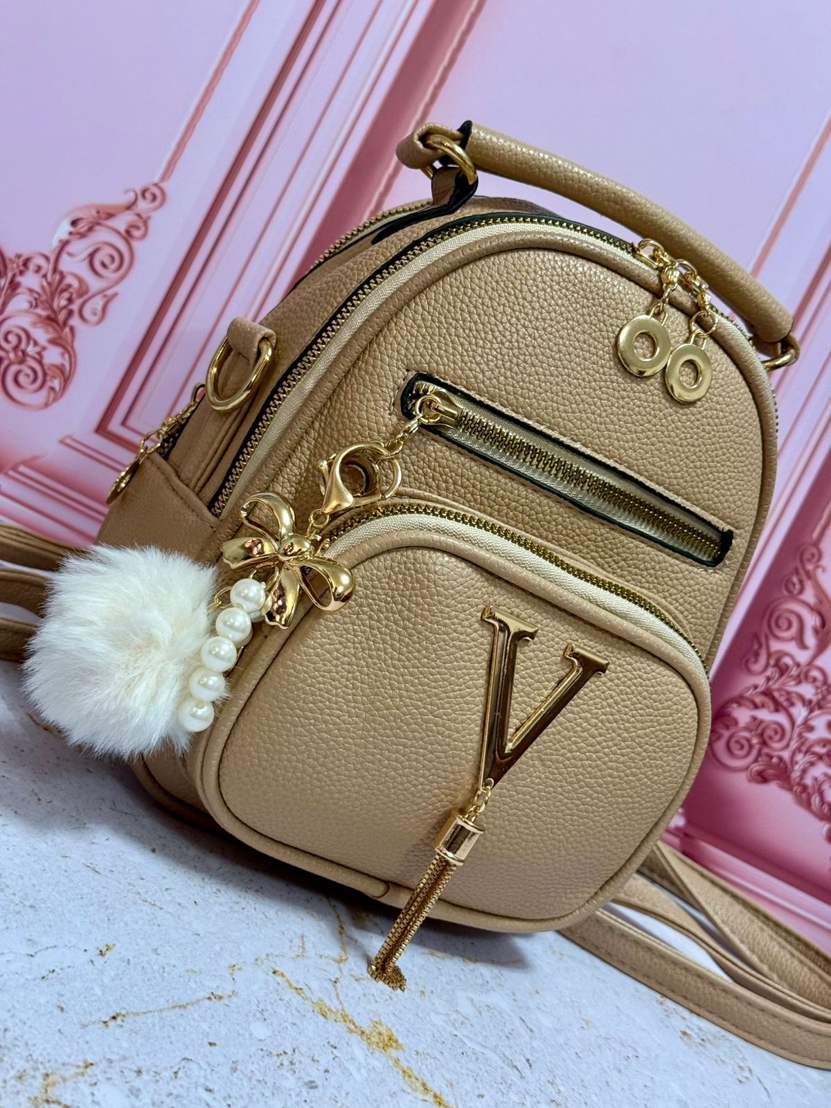 Morral y Manos Libres Venezia
